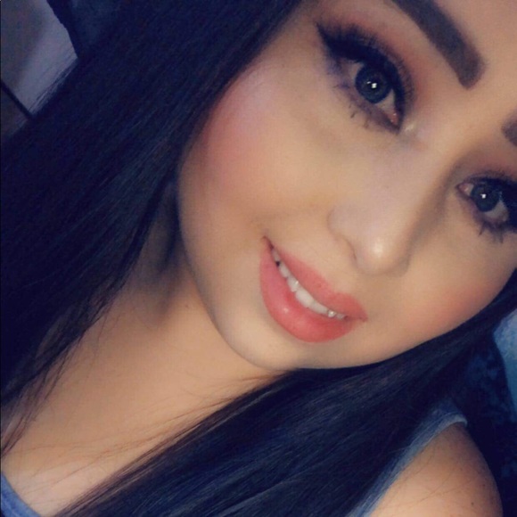 Meet your Posher, Herminia - Picture 4 of 4